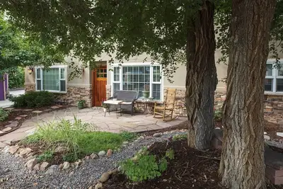 Image de Downtown Boulder Oasis. 3 Blocks from Pearl St Mall. 4 bedrooms and 2 full baths