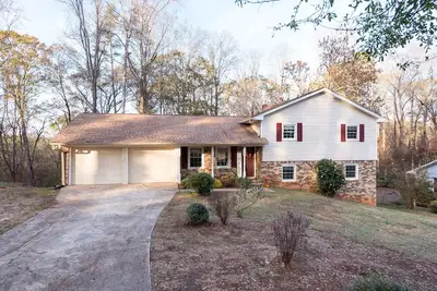 Image de Come Back to Nature - 15 min. Drive, or 7 Miles, to Uga!