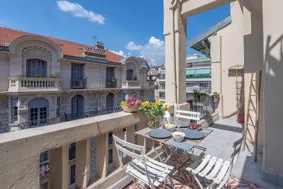 Image de Coeur de Nice, charme Authentique Niçois, terrasse