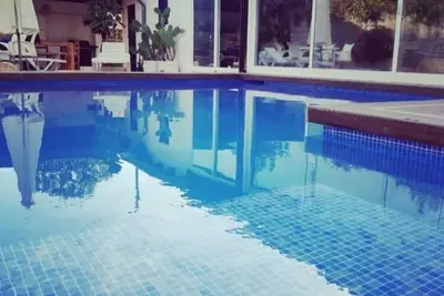 Great vacation home close to the beach with private, heated pool