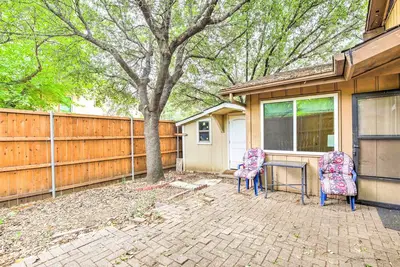 Image de Family-Friendly Dallas Townhouse w/ Private Patio!