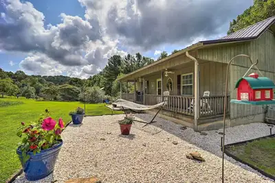 Image de Deep Gap Cottage w/ Fire Pits - Hike & Ski!