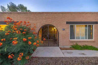 Image de Sierra Velo -East Tucson Charmer w Pool & Fire Pit