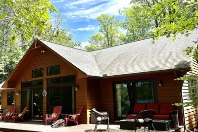 Image de Sandy beach, quiet lake, great fishing & beautiful sunsets w/2 kayaks & gameroom