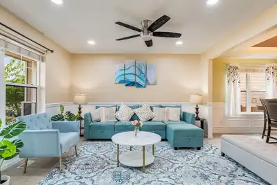 Image de Beautiful 4 bd/2. 5 bath single family home