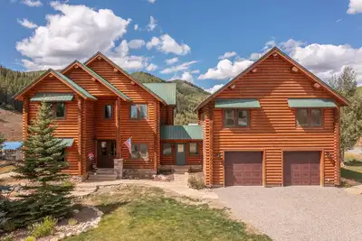 Image de Meridian Magic-Fantastic 5bd home, Dog friendly