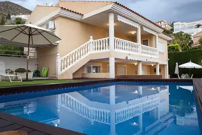 Image de Belle maison avec piscine à Murcie