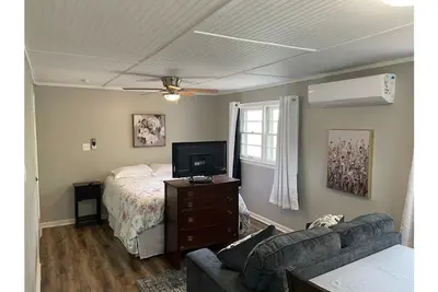 Image de Newly renovated Mill house. Entire house