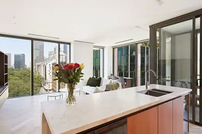 Image de Cosmopolitan City Glamour I90