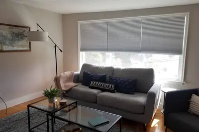 Image de Calm, Quiet, Sea Side Retreat