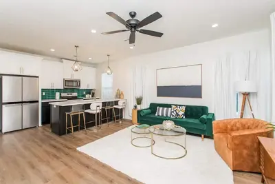 Image de Downtown Hammond 2 bedroom, 2 bath newer condo