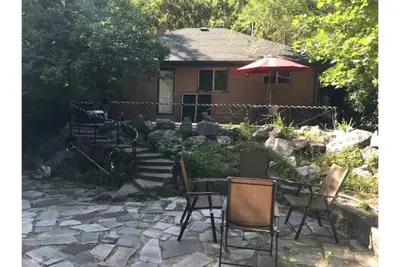 Image de Ogden Canyon Cabin on the River