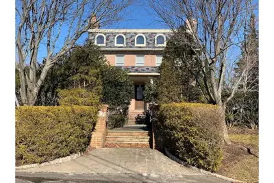 Image de Stunning Home & Private Beach on the North Fork