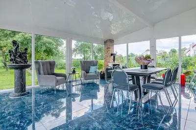 Image de Belle maison de vacances privée avec piscine privée, Wifi, Tv, terrasse, animaux admis, parking