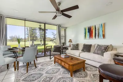 Image de Spacious Condo Near Turtle Bay Resort