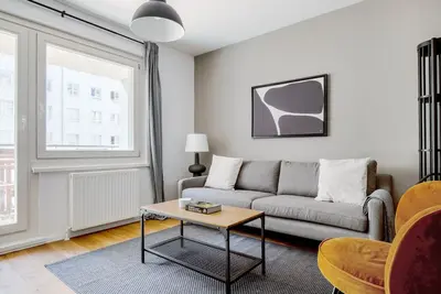 Image de Lovely Leopoldstadt 2br w/ Elevator & city view, nr Danube, by Blueground