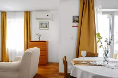 Image de Appartement de deux chambres avec la terrasse Bol, Brac (A-20004-a)
