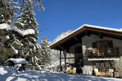 Image de Luxurious, cozy, characterful home in the heart of a Swiss alpine activity mecca