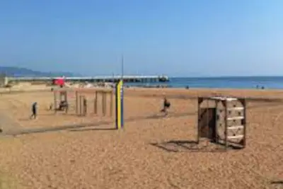 Image de Tranquilo. Cerca de la Playa. Bien Comunicado