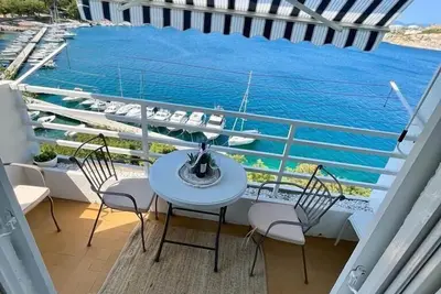 Image de Appartement de vacances pour 4 personnes env. 57 m²à Kraljevica, Baie de Kvarner (Comitat de Primorje-Gorski)