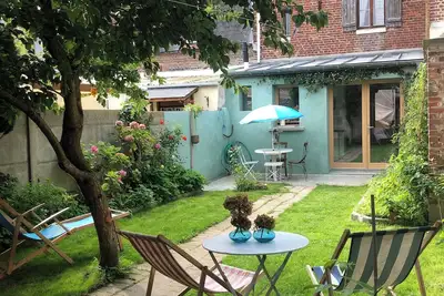 Charmante maison et son jardin au coeur de Mers