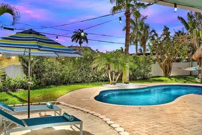 Image de 1310 · Family Backyard + Boat Rental/Heated Pool/Spa/Bbq!