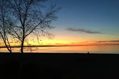 Image de Chalet Metabet Bord Lac St Jean/plage privée