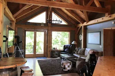 Image de Beautiful Timber Home on the Alexandria Chain of Lakes