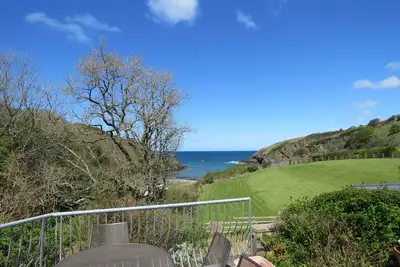 Image de Charmant cottage en bord de mer, vue magnifique, toutes saisons,