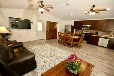 Image de Farm Stay in the Country 20 Minutes from Downtown/Buda/Manchaca