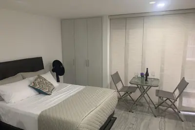 Image de Fantastic studio apartment, full endowment!
