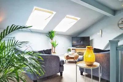 Image de Great apartment 5 mins walk to shops and bars.