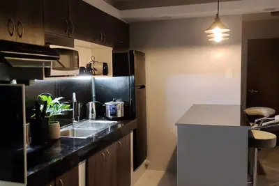 Image de Spacious, Modern Condo & on the ground floor