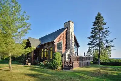 Image de Incredible Custom Log Home w/ Lake Views for Days