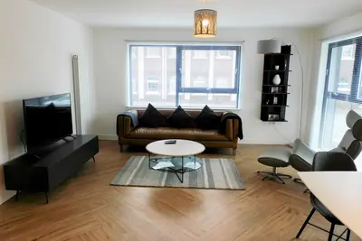 Image de Brand new, gorgeous, 2 bed Apt in Finnieston