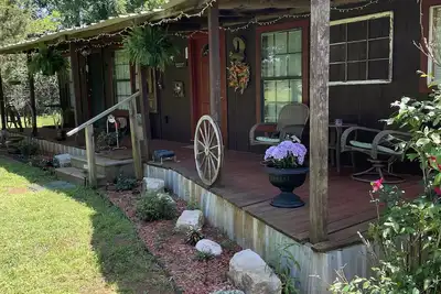 Image de Rustic ranch retreat with private saltwater pool! Pool closed Nov1-March 30