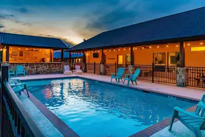 Image de Rustic Riviera•Sleeps 28w/5bdrm•OptHeatedPool•PingPong•Free FrioAccess@ConcanVIP