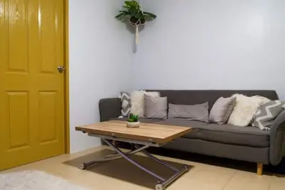 Lm's Retreat 2br Condo Unit Marina Spatial