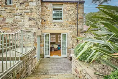 Image de Beautiful 2-Bedroom Stone Cottage