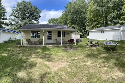 Image de The Hidden Gem - a tranquil relaxing Lake cottage!