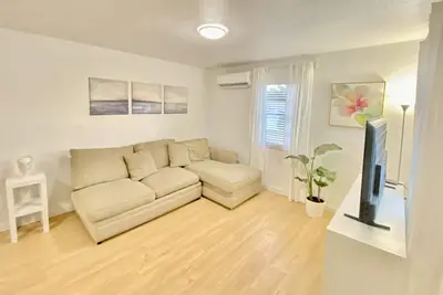 Image de 5 minutes from brickell! Cozy apartment in Miami.