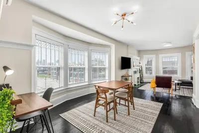 Image de Unit 6 · Luxury Brush Park Penthouse with Stunning Views