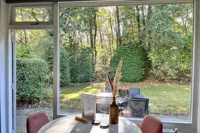 Image de Modern nature bungalow in the middle of the forest on the Hoge Veluwe