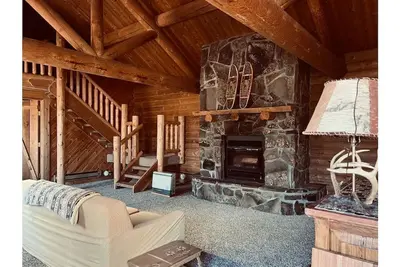 Image de New - Deer Creek Lofted Cabin Getaway