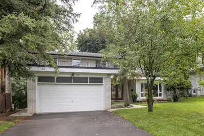 Image de Sanctuary on private ravine, large luxurious space