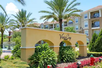 Vista Cay Resort by Casiola Vacation Homes