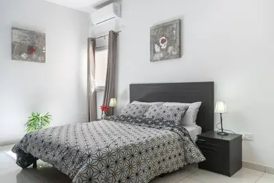 Image de ☆ Lovely Apart. ♡ next to Bugibba Square ☆