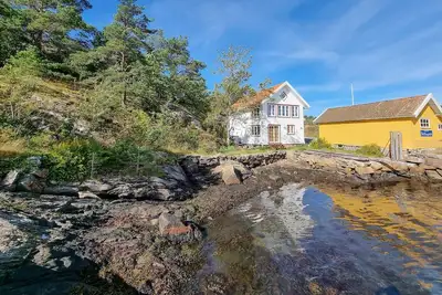 Image de Belle maison à Stillingsön avec WiFi