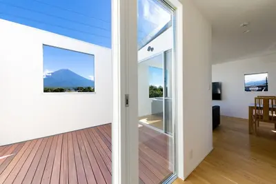 Image de Frame View MtFuji Villawest Newly built Villa / Minamitsuru-gun Yamanashi