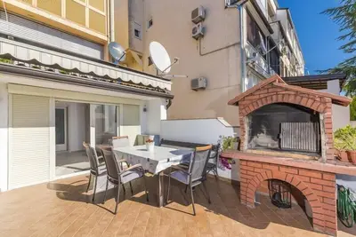 Image de Inviting 3-Bed Apartment in Novigrad